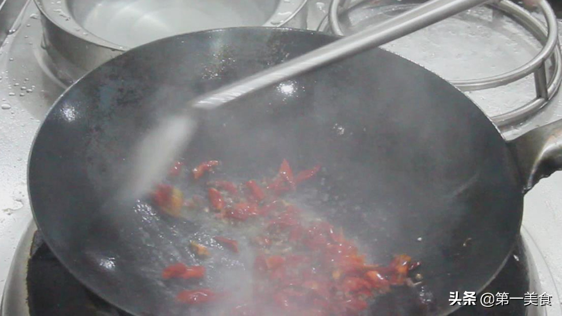熟牛肉怎么做才好吃（五步教会你营养美味的炒牛肉丝）