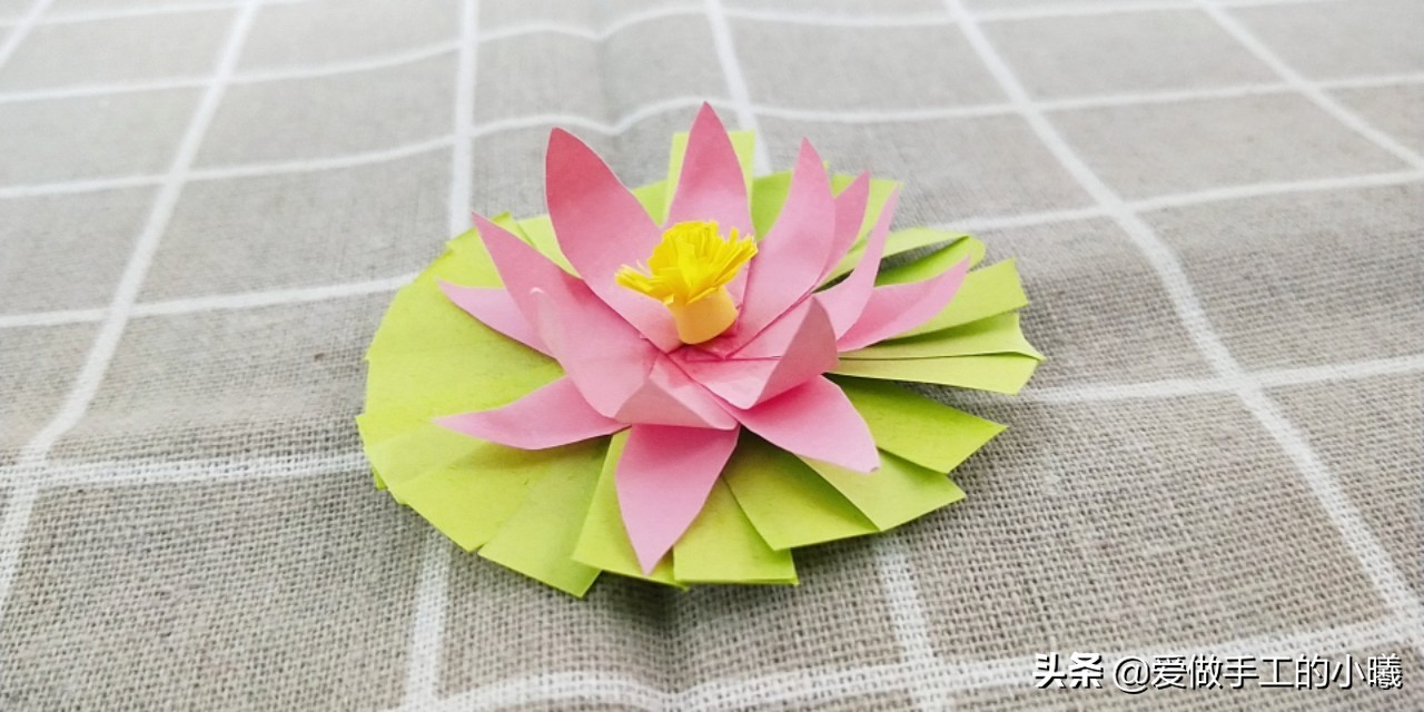 教你用6根纸条做唯美荷花,制作简单,装饰超美