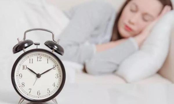 女生最好的睡眠时间表坚持9点睡觉惊人变化