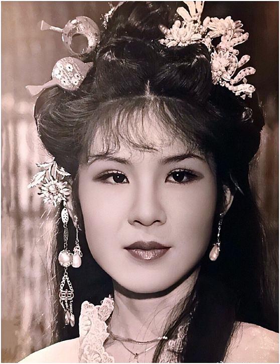 被冤枉,抹黑20年"西门无恨"杨钧钧真如想象中那般不堪吗?