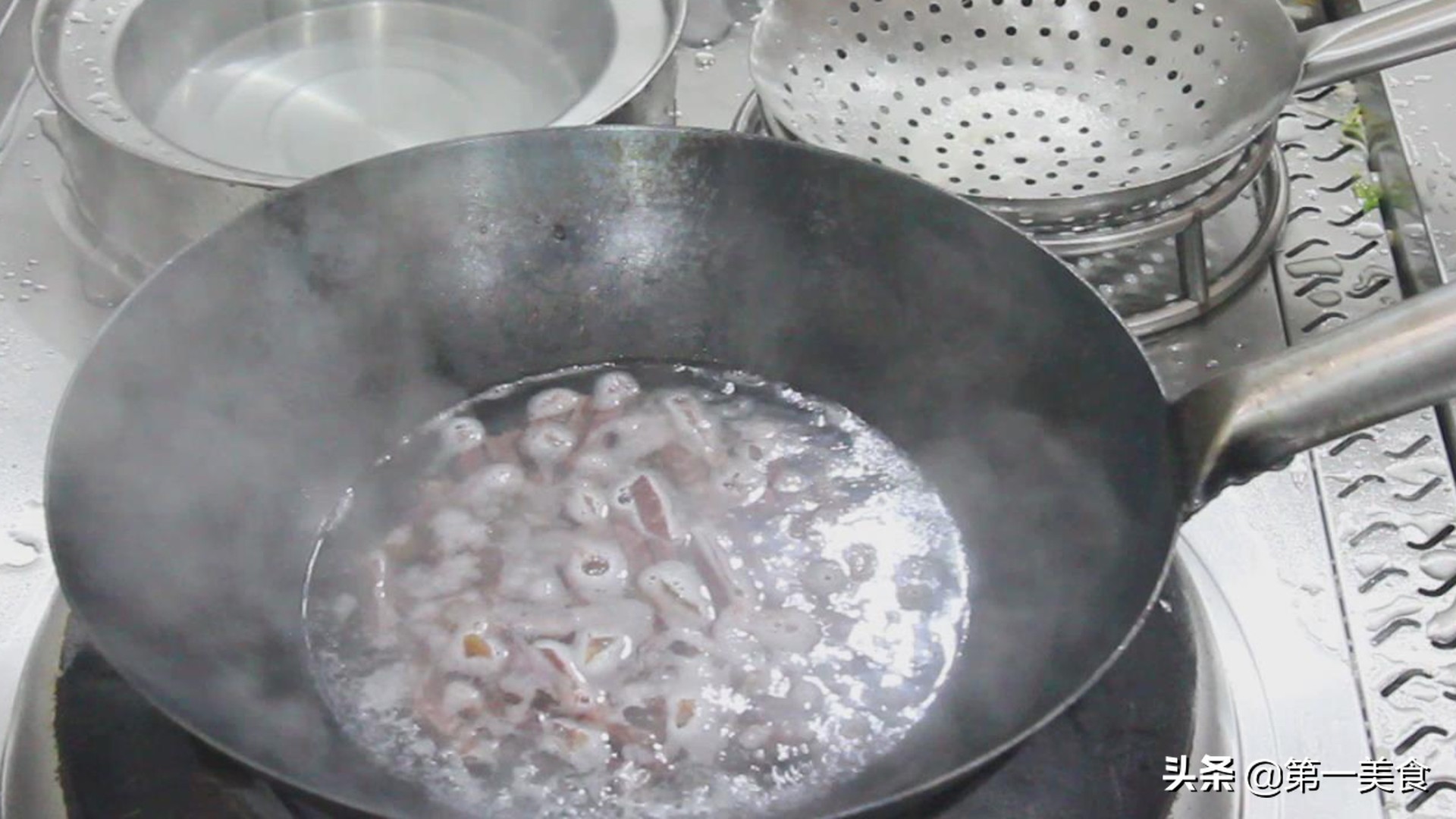 熟牛肉怎么做才好吃（五步教会你营养美味的炒牛肉丝）