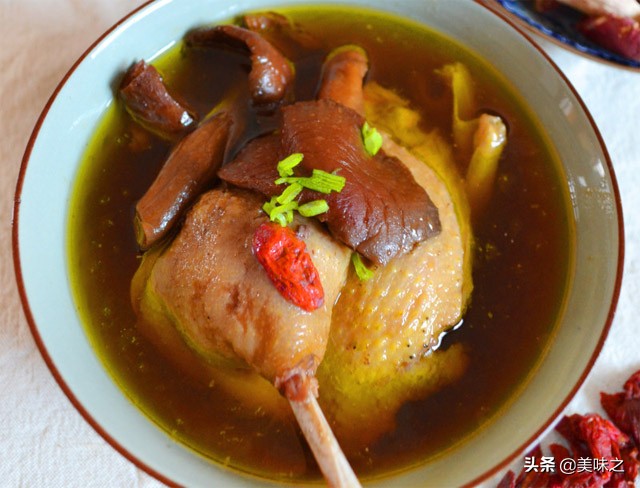 鸭子炖汤的做法大全（超营养老鸭汤菜谱大全分享）