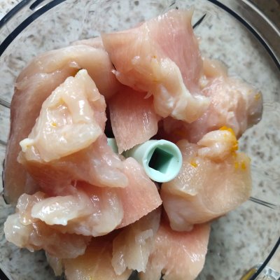 鸡肉派的做法（超美味贝贝南瓜鸡肉派教程）