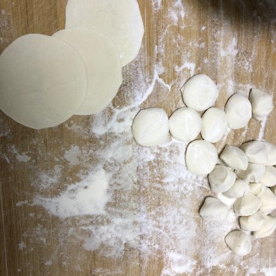 茴香肉馅怎么调好吃（三分钟做好口齿留香的茴香馅儿饺子）