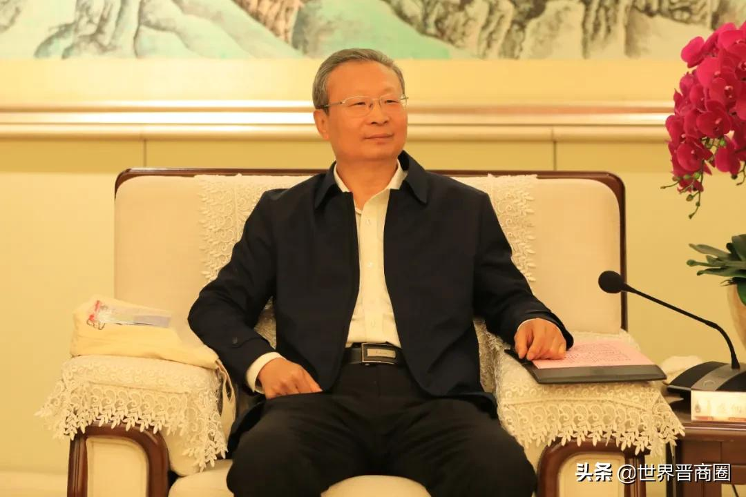 盛佃清到访汾酒!签订协议,云时代为“智慧汾酒”支招