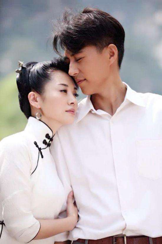 靳东老婆图片靳东老婆图片现实生活