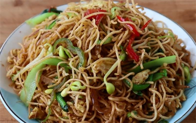 大炒面做法（大厨教你炒面正确做法简单易上手）
