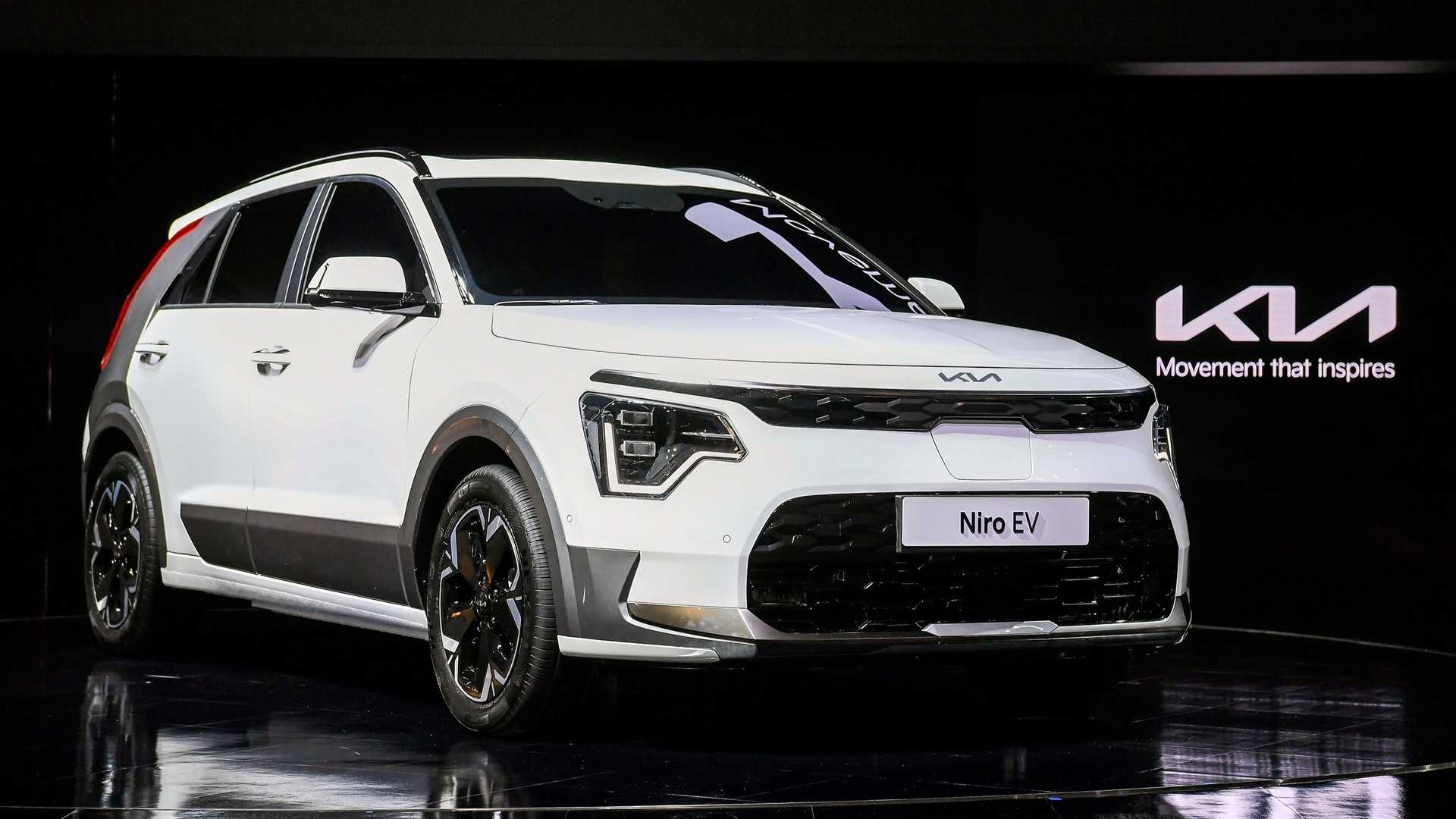 起亚全新一代niro发布 中文名极睿,定位紧凑型suv,造型打几分?