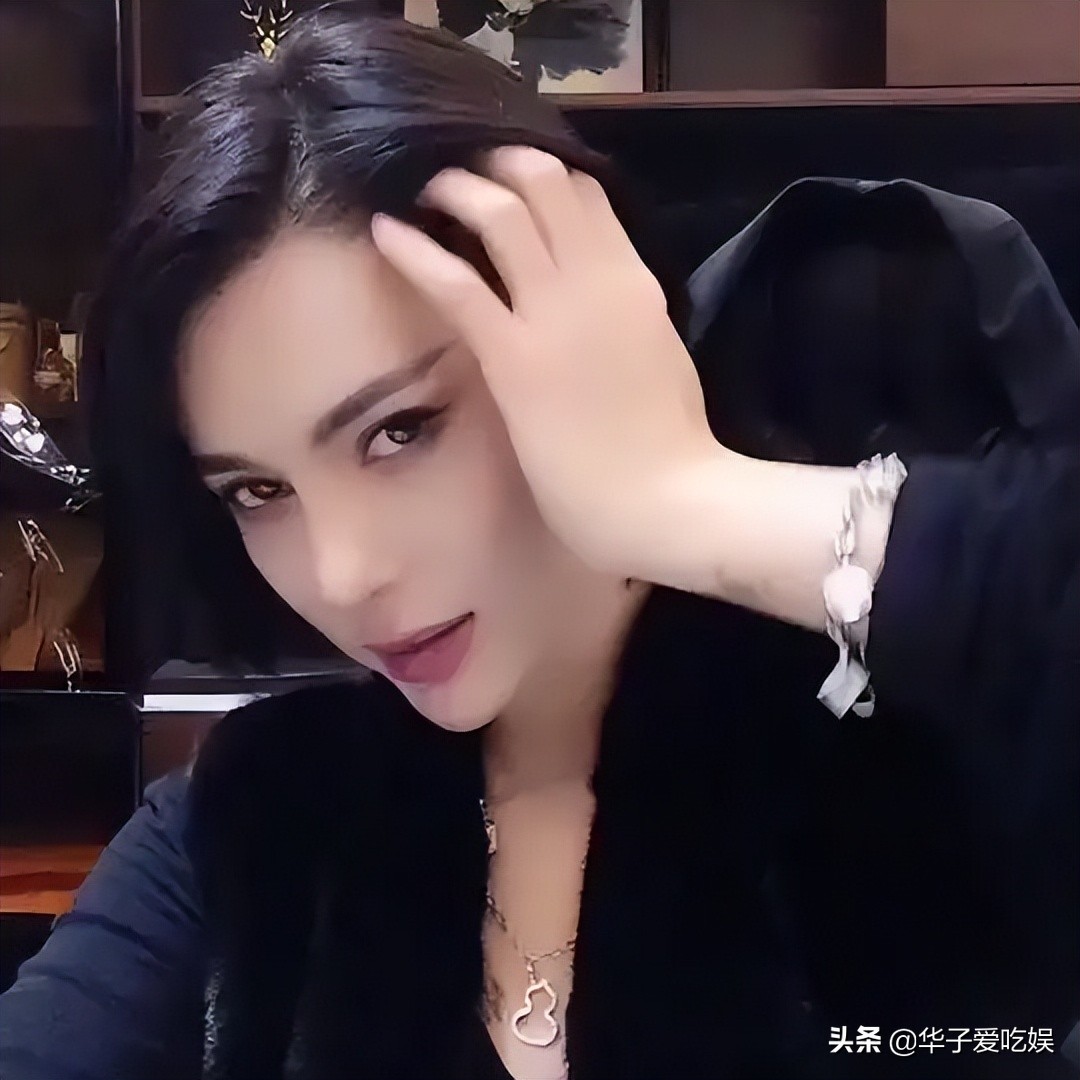 辛巴徒弟时大漂亮最火带货主播的原因是