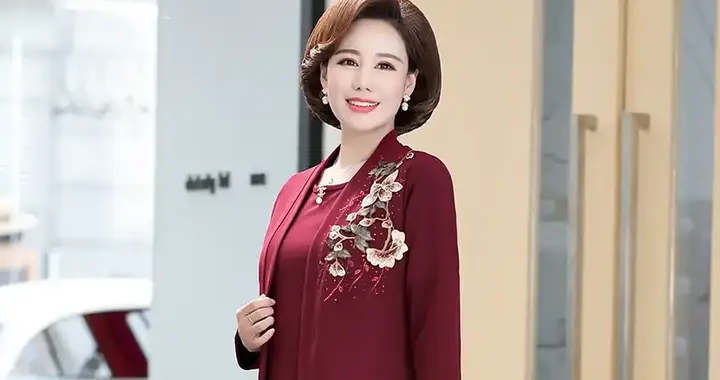 服裝如何拍攝短視頻教程（只拍衣服，想要體現(xiàn)精致的做工，如何拍攝） 服裝如何拍攝短視頻教程（只拍衣服，想要體現(xiàn)精致的做工，如何拍攝） 運營百科