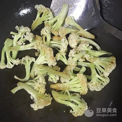 干锅菜花的做法大全家常菜做法,干锅菜花最正宗的做法