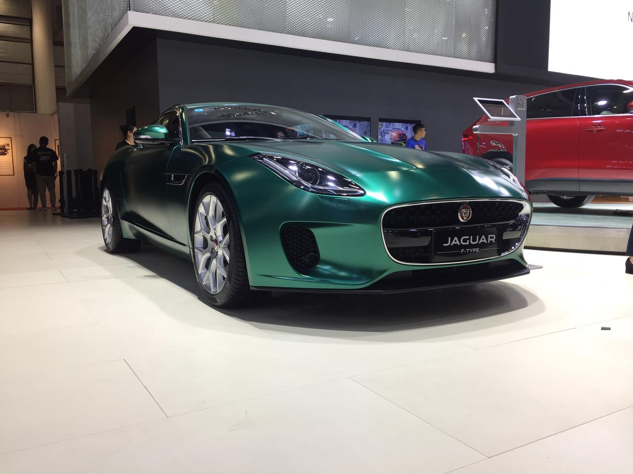 [海西车展〕复古绿的捷豹f-type简直骚_捷豹f-type车友圈_懂车帝
