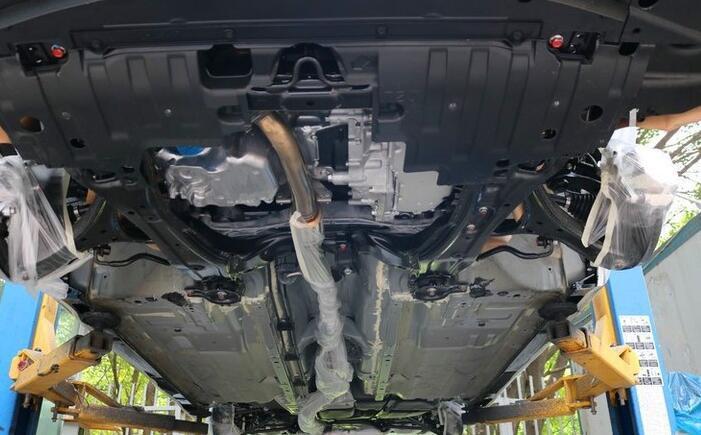 9.5代雅阁做底盘防锈_雅阁车友圈_懂车帝