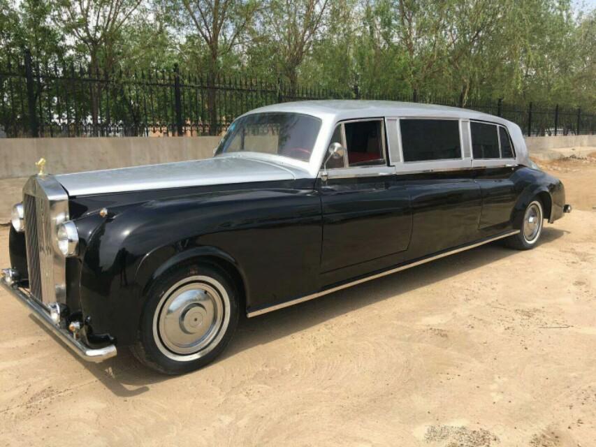 加长版劳斯莱斯