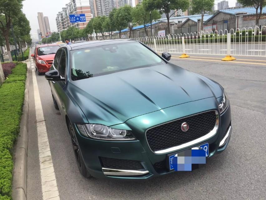 第三台捷豹装贴墨绿改色膜完工_捷豹xfl车友圈_懂车帝