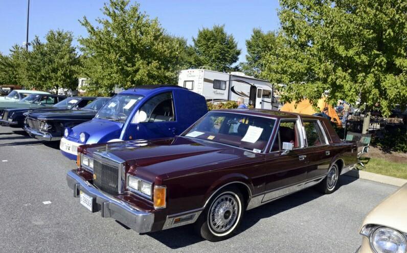 1989款林肯town car,车身超长_老爷车_懂车帝