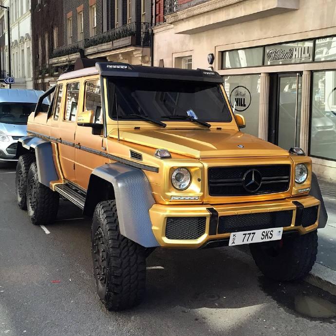土豪金奔驰g636x6霸气