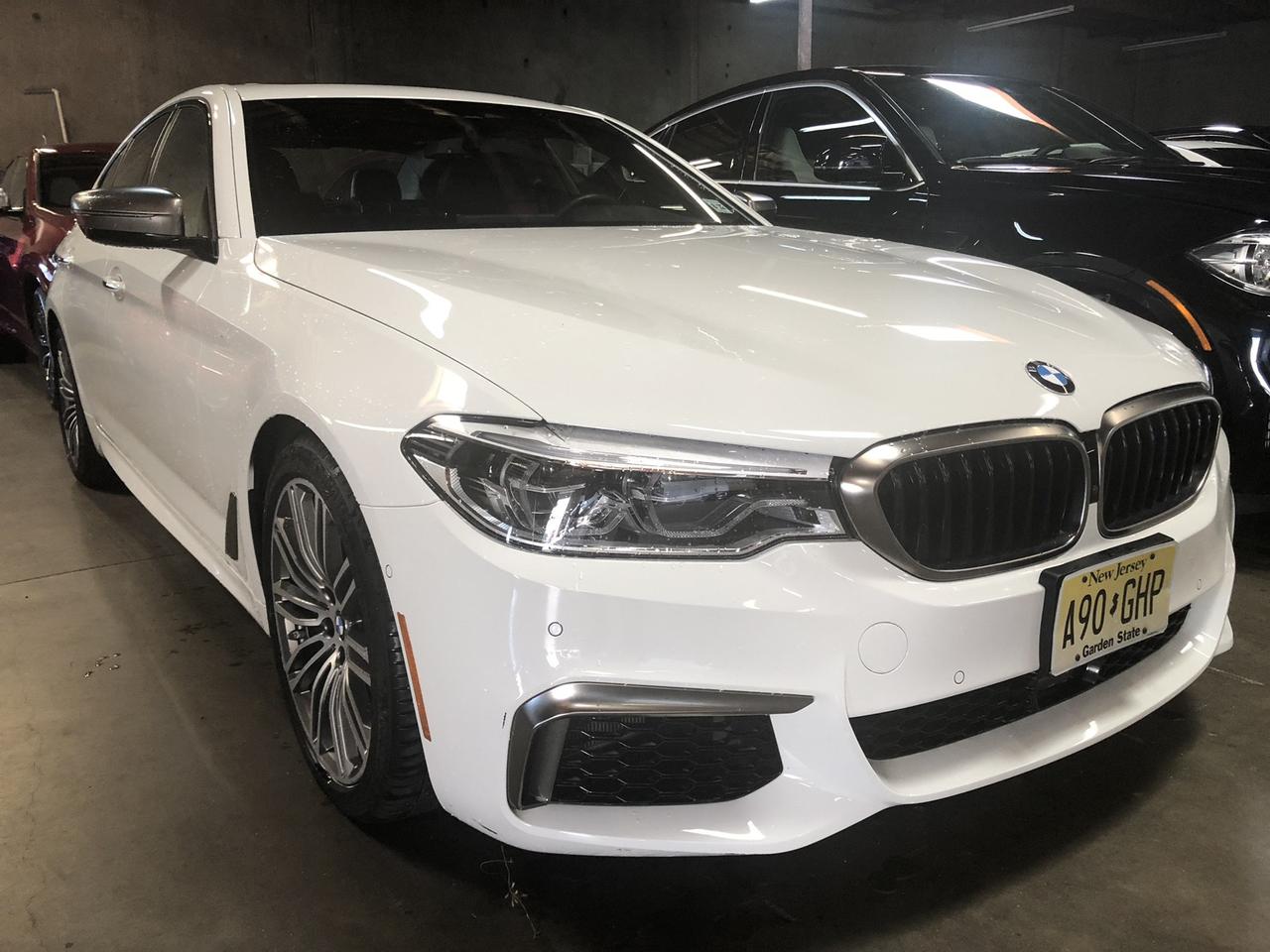 美国实拍宝马m550i__懂车帝