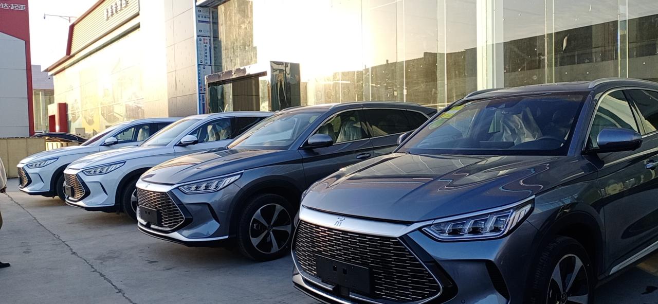 宋dmi新车刚到_宋plus dm-i车友圈_比亚迪迪升李红艳_懂车帝