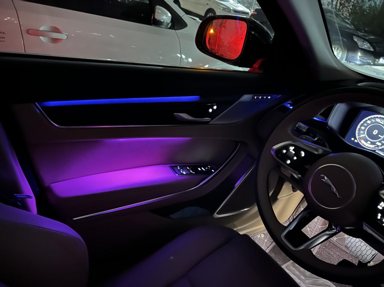 捷豹xfl氛围灯需要参考的老铁来看