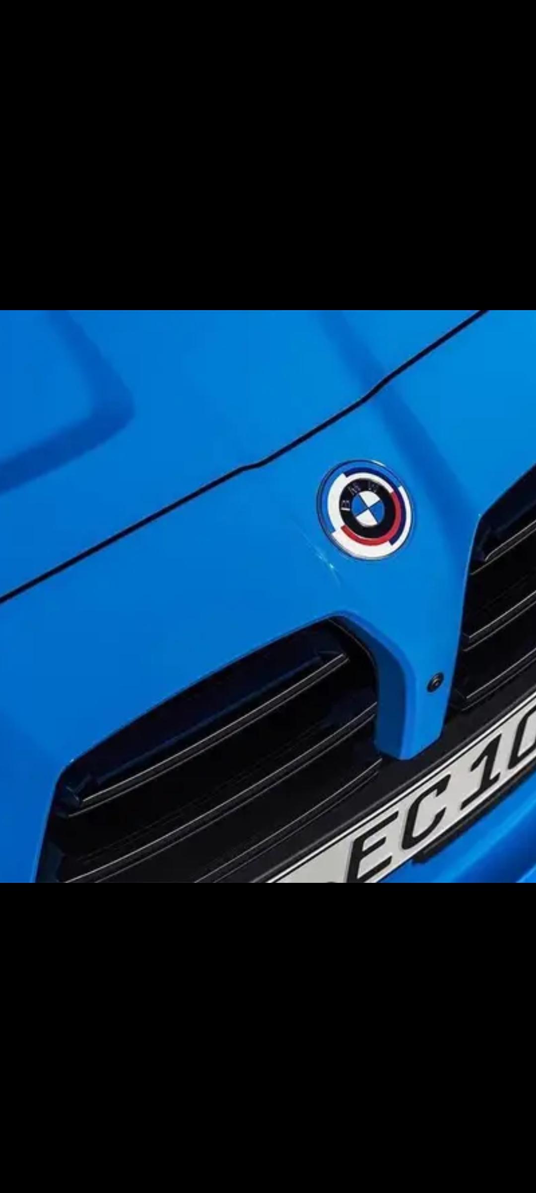 宝马纪念m成立50周年,出新彩标__懂车帝