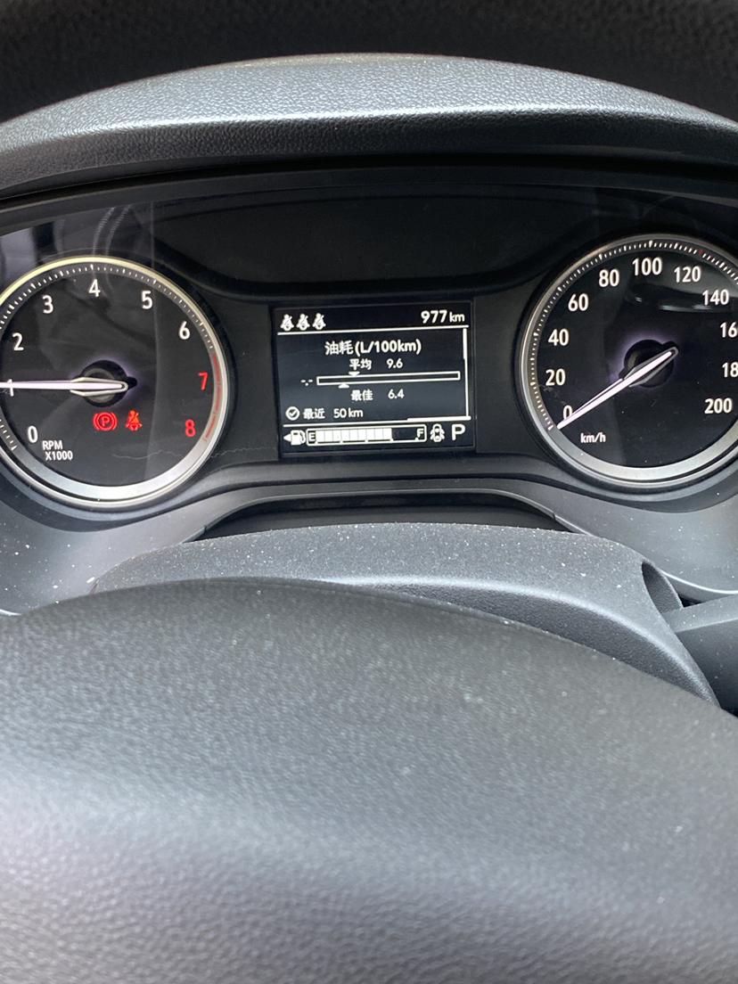 别克威朗机械仪表盘