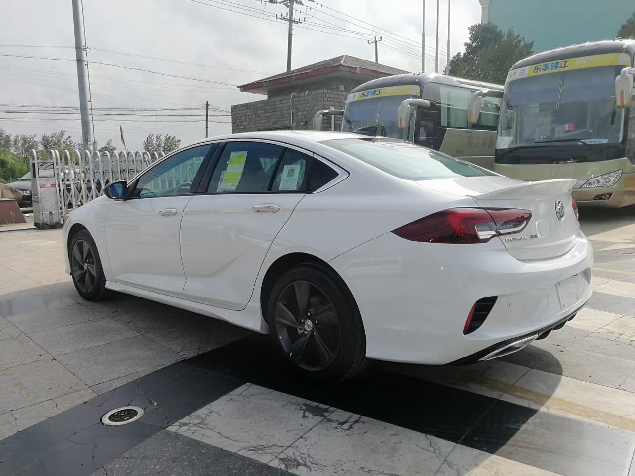 新到,21新款君威gs,精英版,指导价21.88万,厂家活动