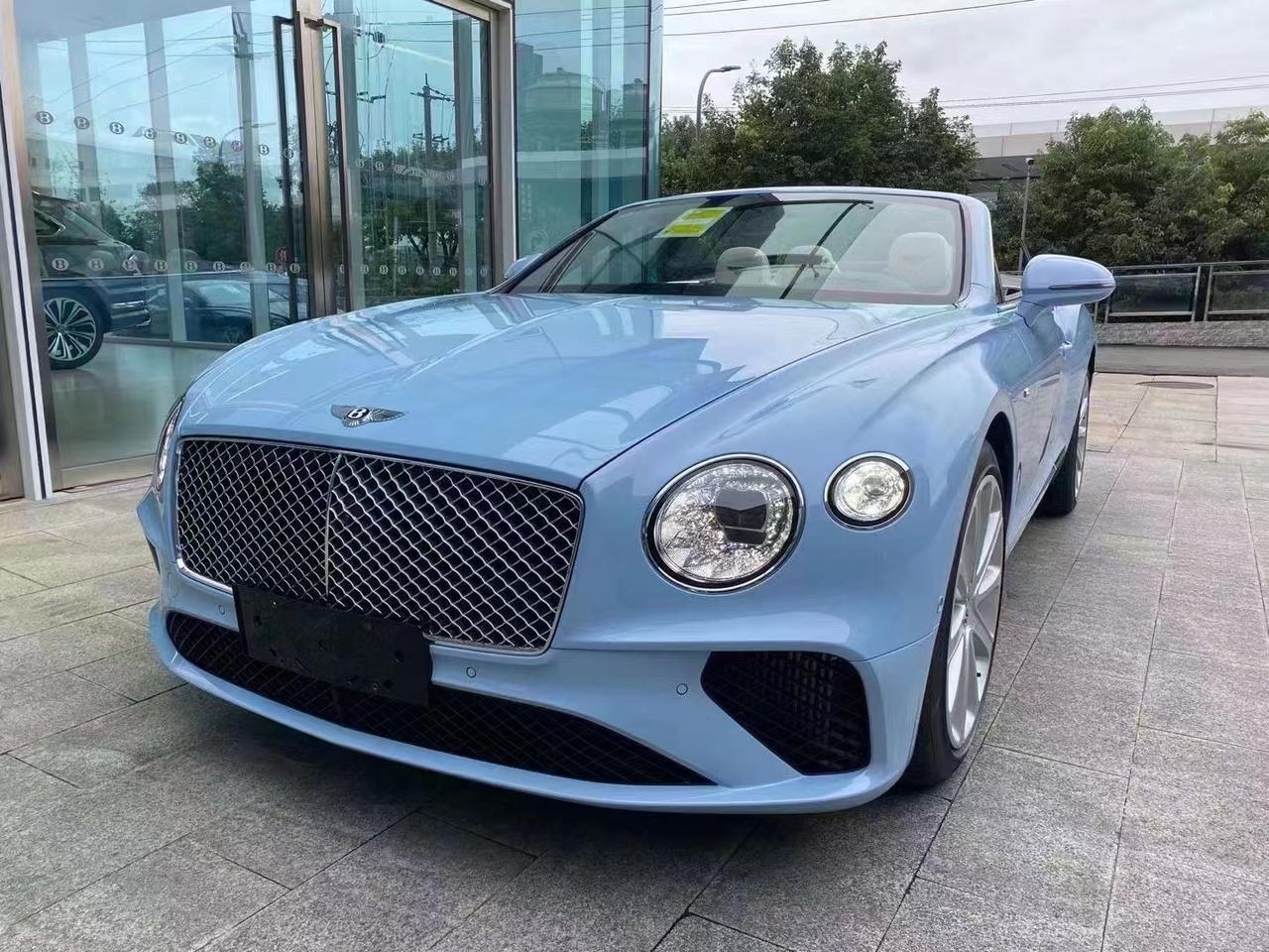 宾利欧陆gtc 敞蓬现车 炫蓝色_欧陆车友圈_懂车帝