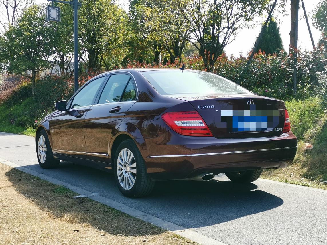 12年奔驰c200