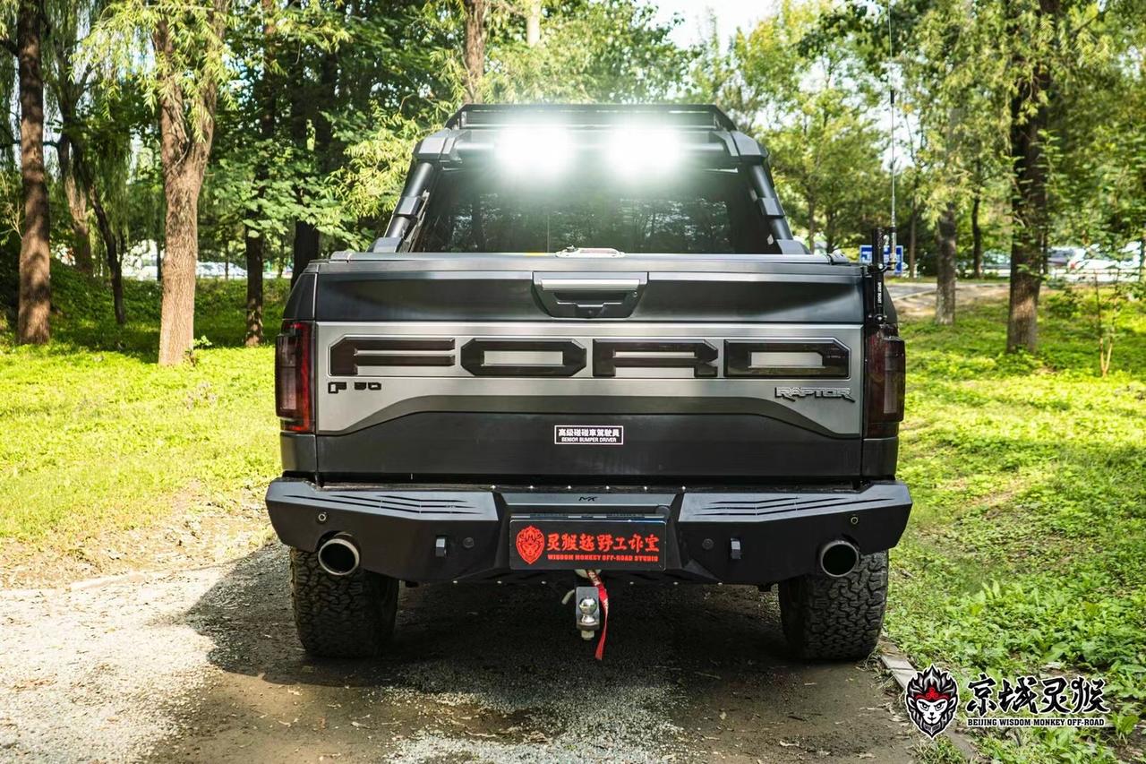福特f150经典穿越风格升级案例黑武士〔拳头〕,前后竞技杠