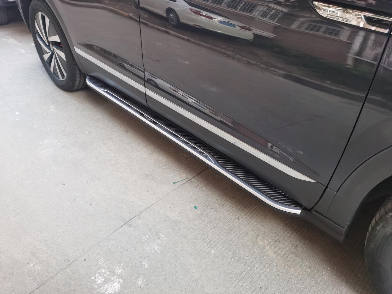 揽境加装固定脚踏板的作业