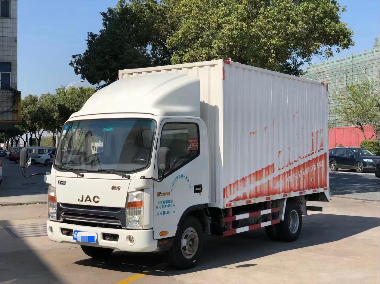 2014年江淮帅铃,五十铃发动机,汽刹,车厢尺寸长4.2米x