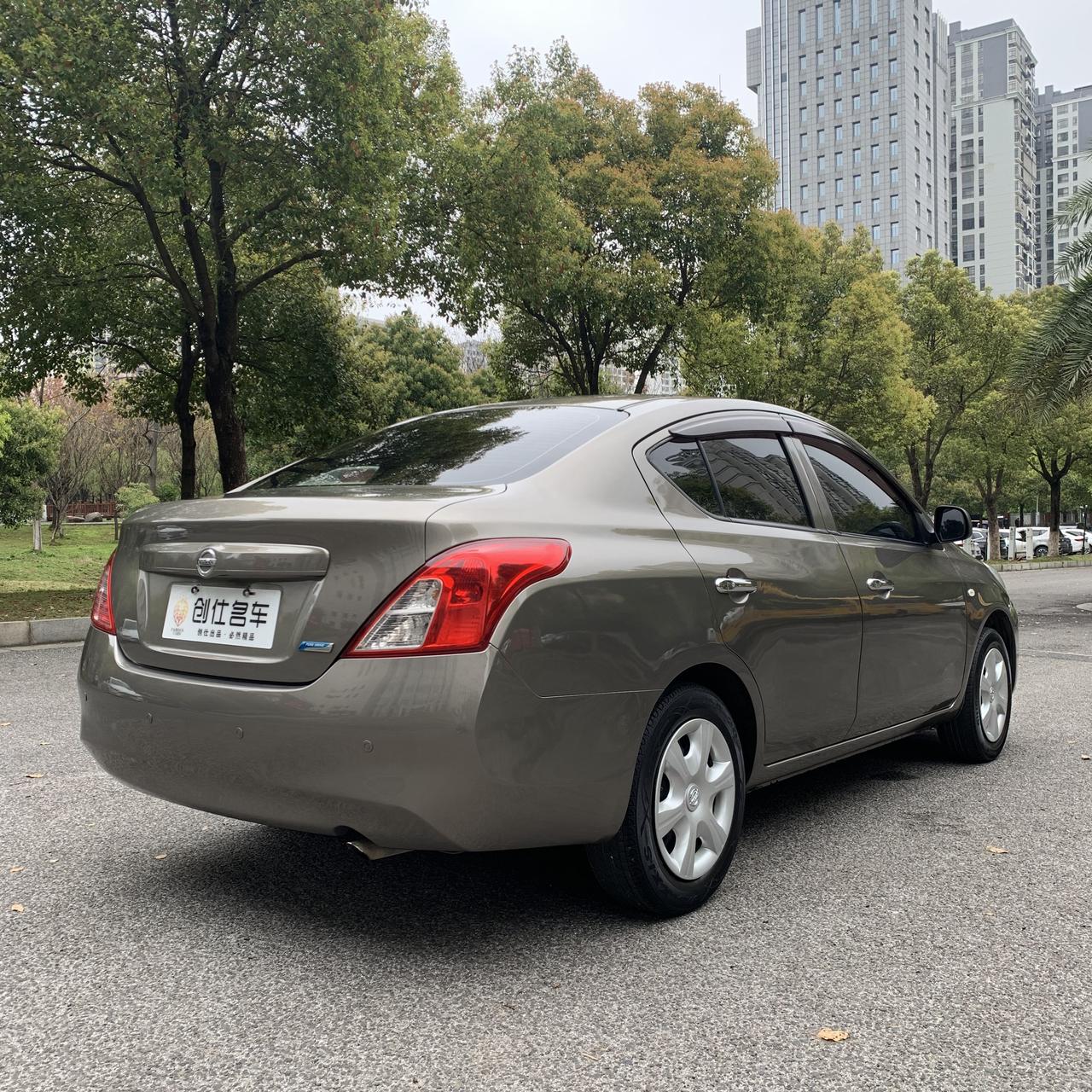 13年日产阳光手动精英