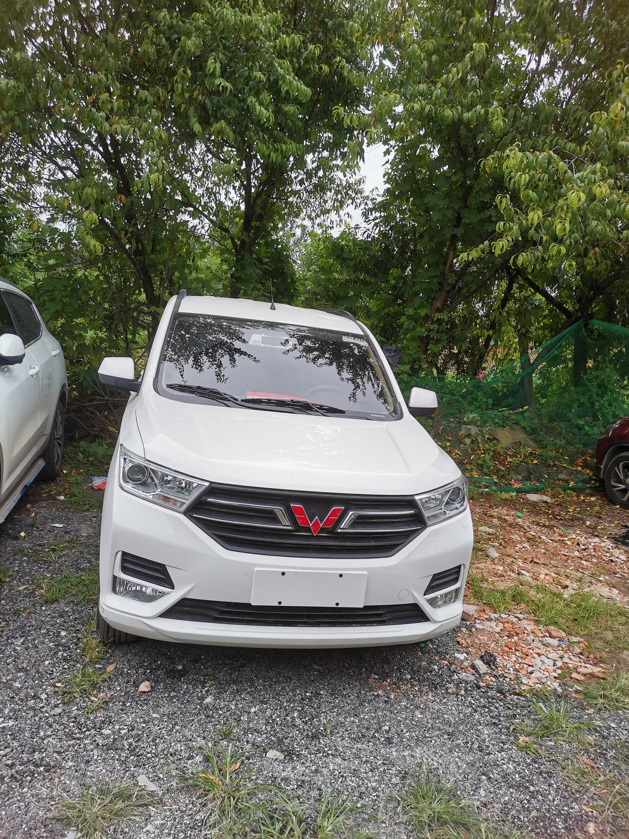 五菱宏光s21年新款