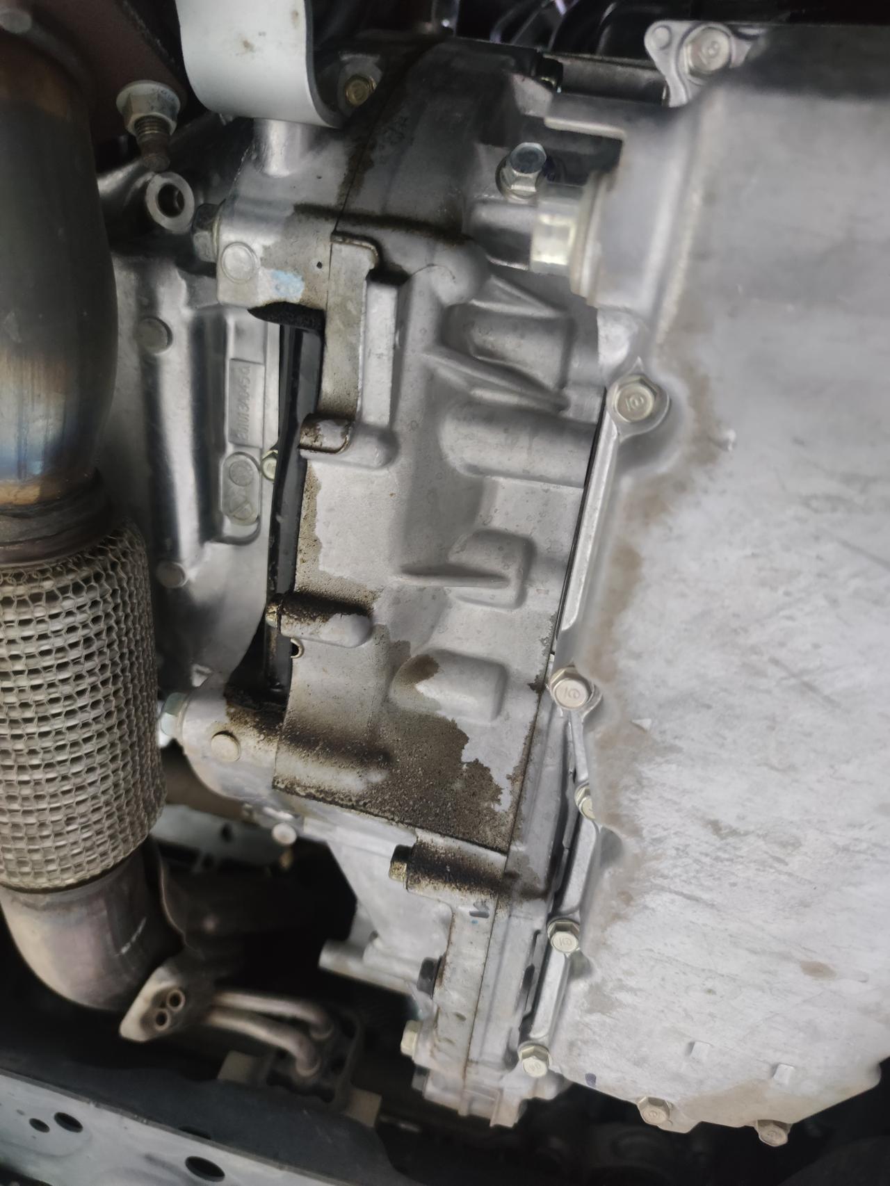 雅阁十代变速箱渗油