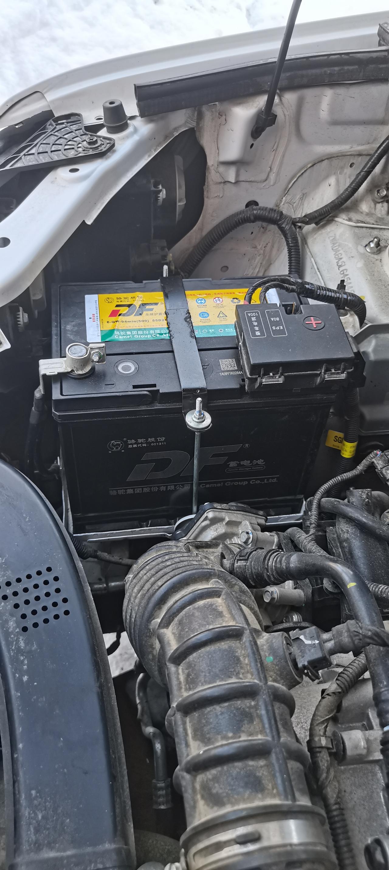 新款五菱宏光s第二个冬季电瓶亏电无法发动