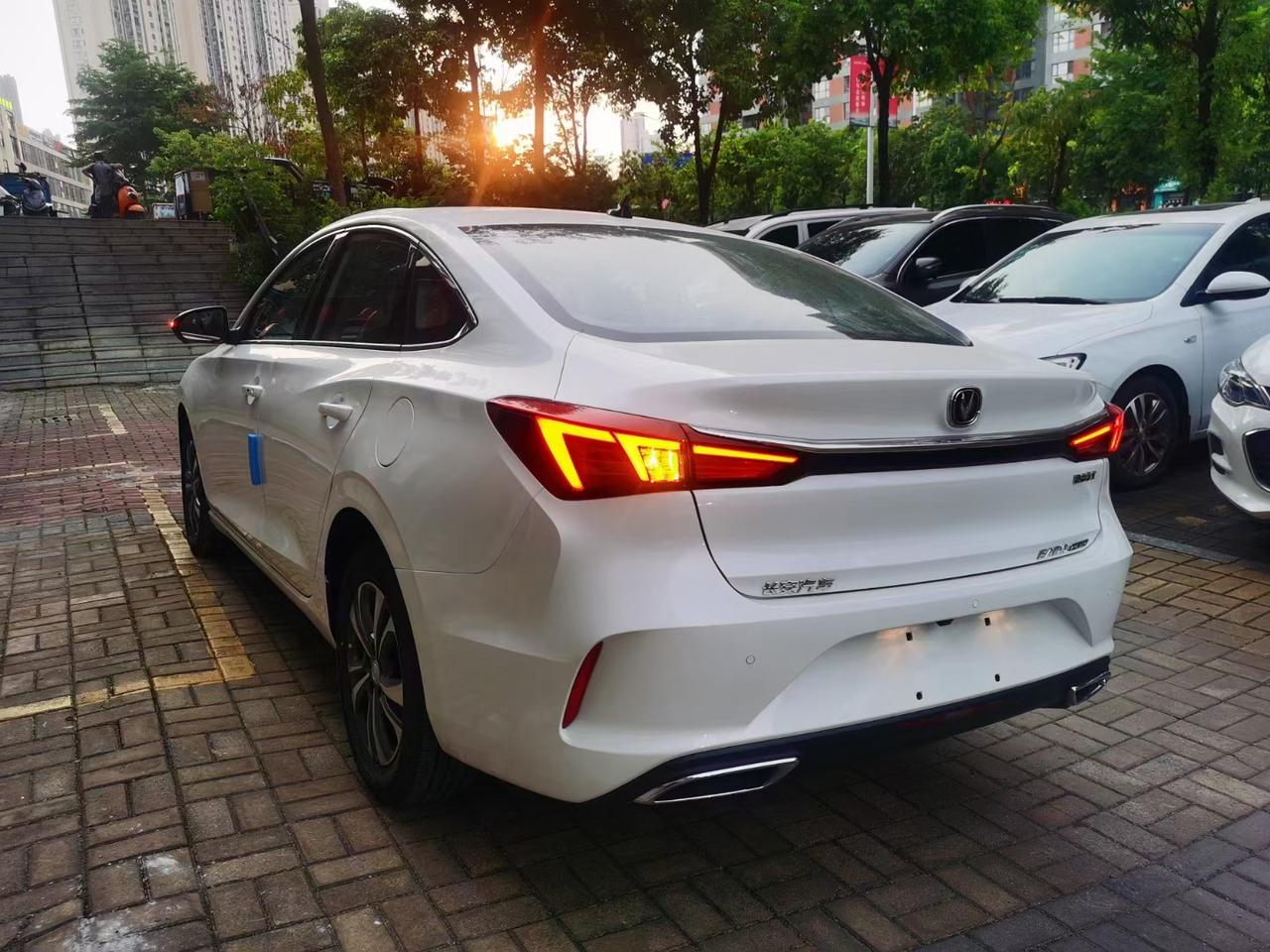 低首付分期黑户提车长安逸动plus_逸动车友圈_懂车帝