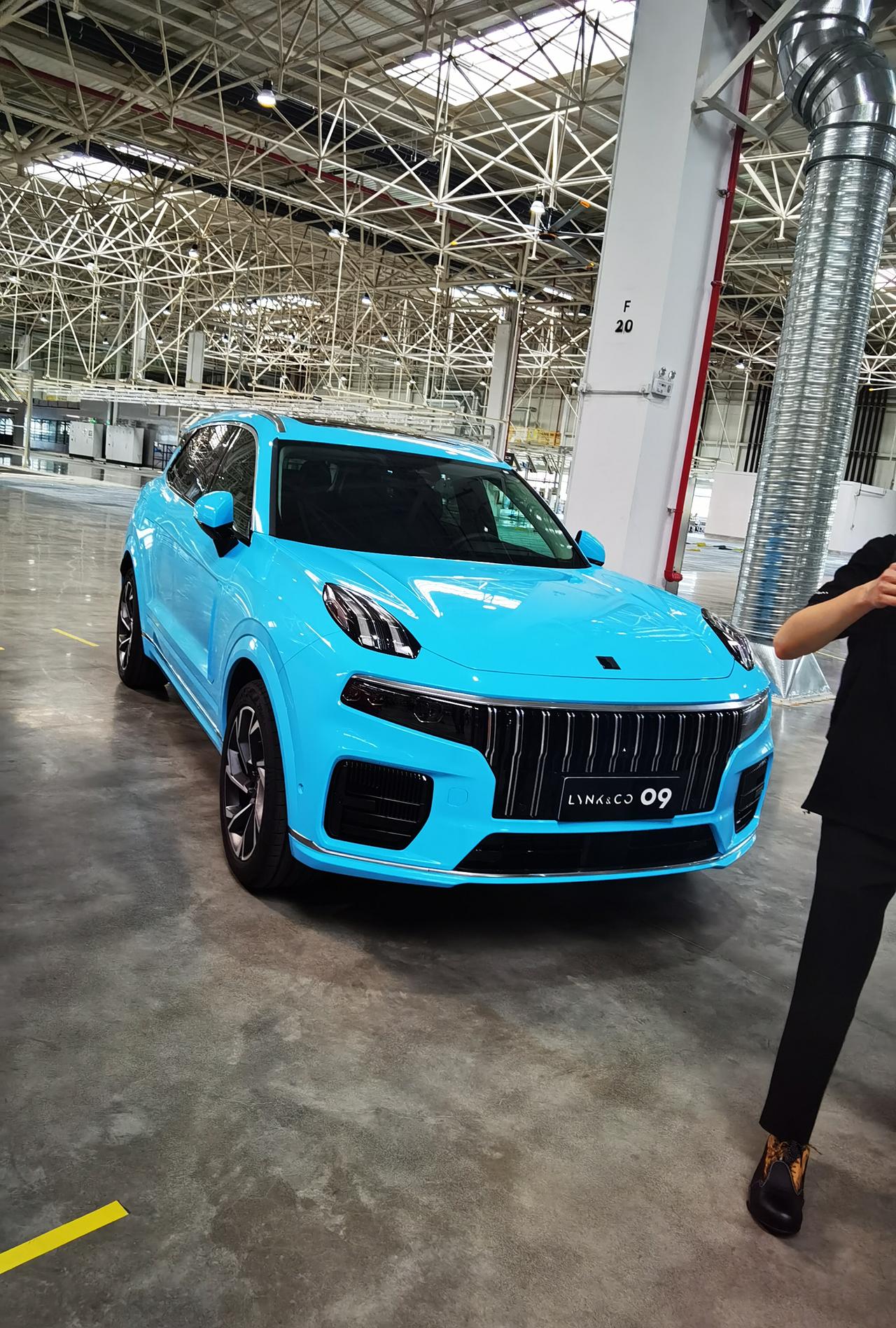 09颜色已经基本确定,你的选择如何_领克09车友圈_懂车帝