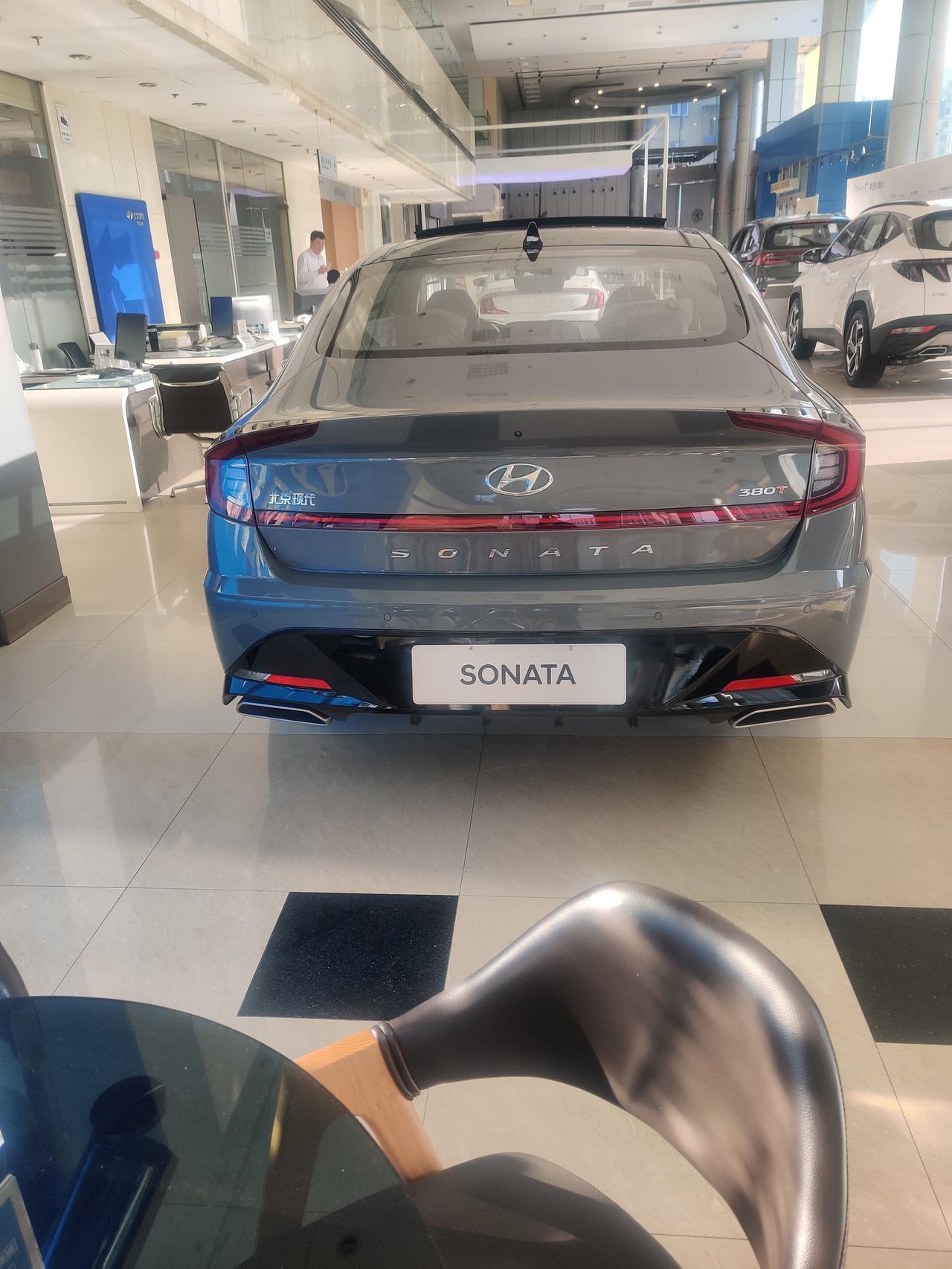 索十豪华灰色现车