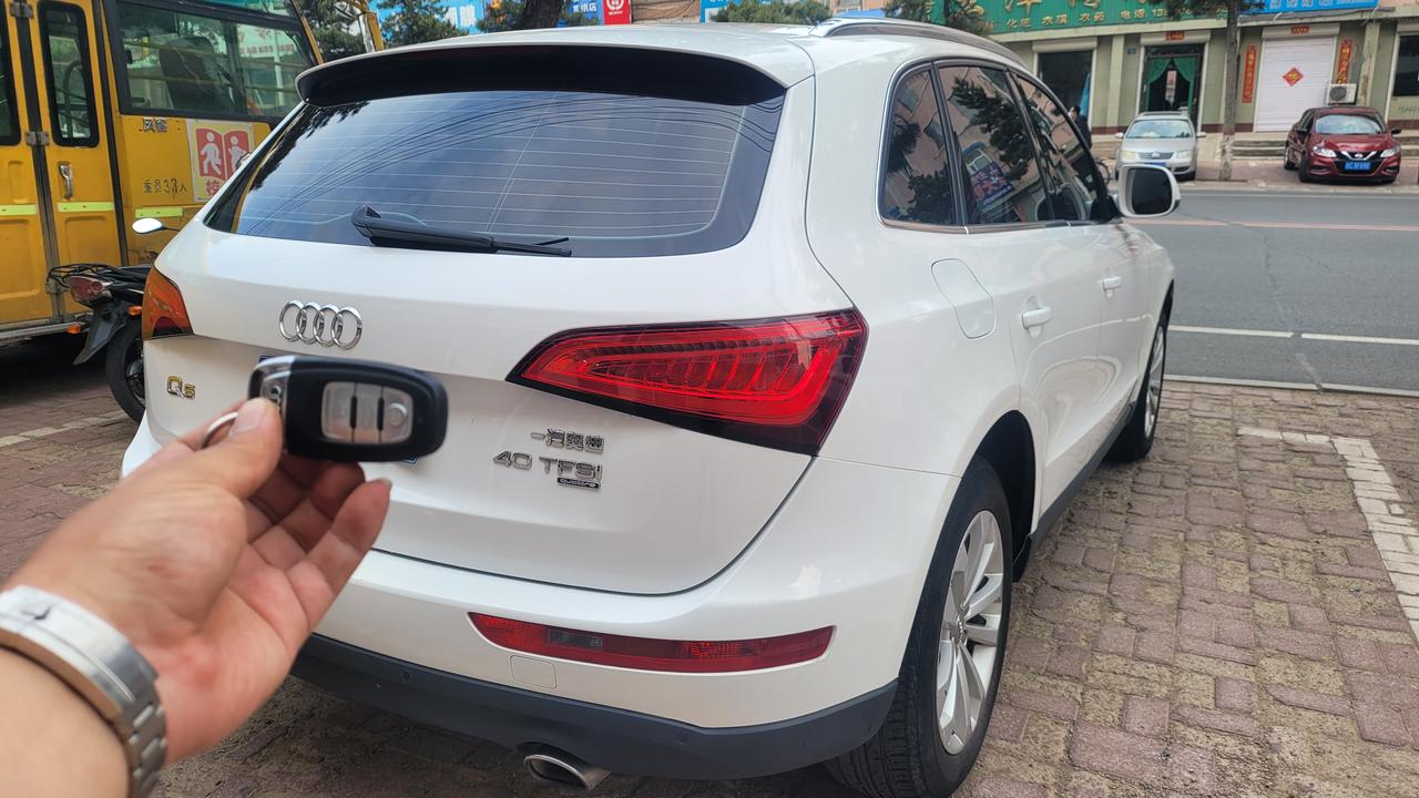 出售个人一手13年奥迪q5