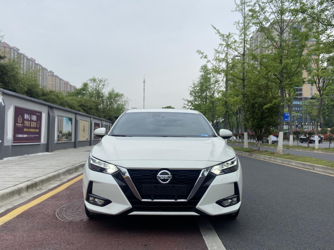 21年 21款日产轩逸 1.6 悦享版 指导价12.99 车