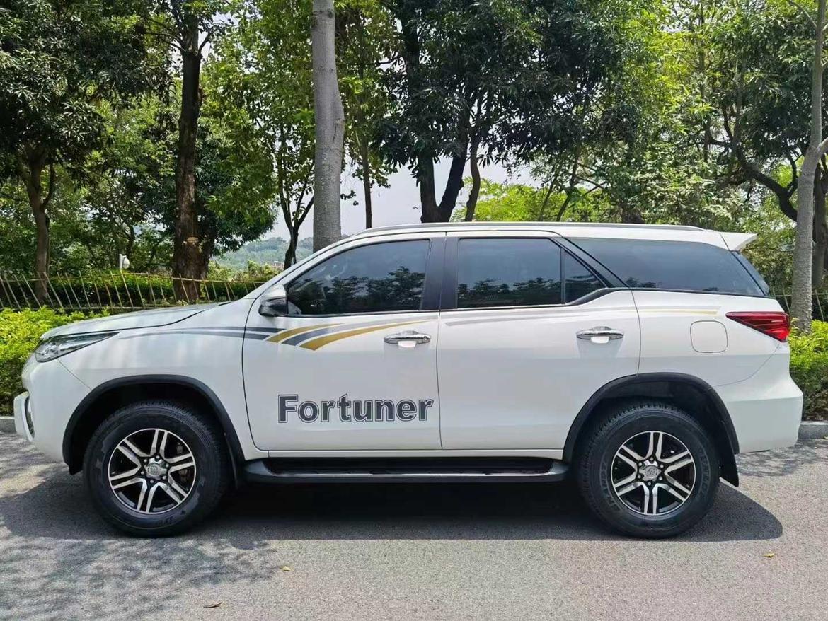 超值优惠丰田小霸道