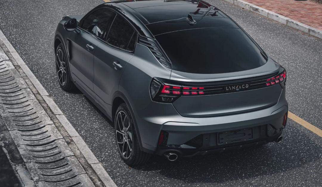 领克05两驱耀plus价格