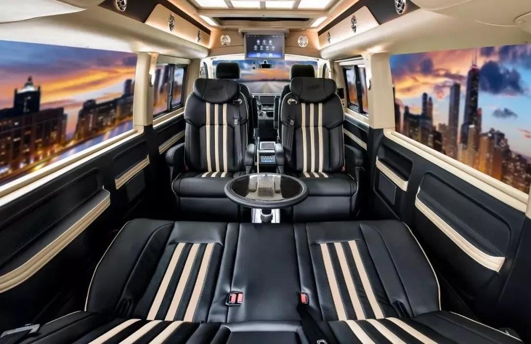 宜商宜家七座大空间凯路威商旅车