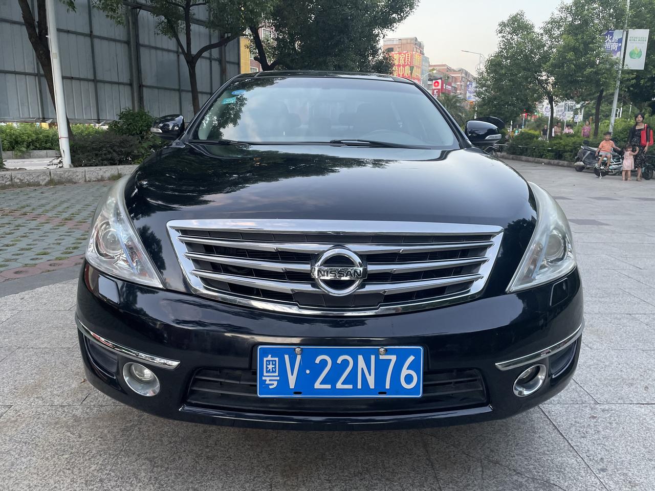 11年纯进口尼桑公爵王,2.5lv6尊雅版〔庆祝〕,一键启动