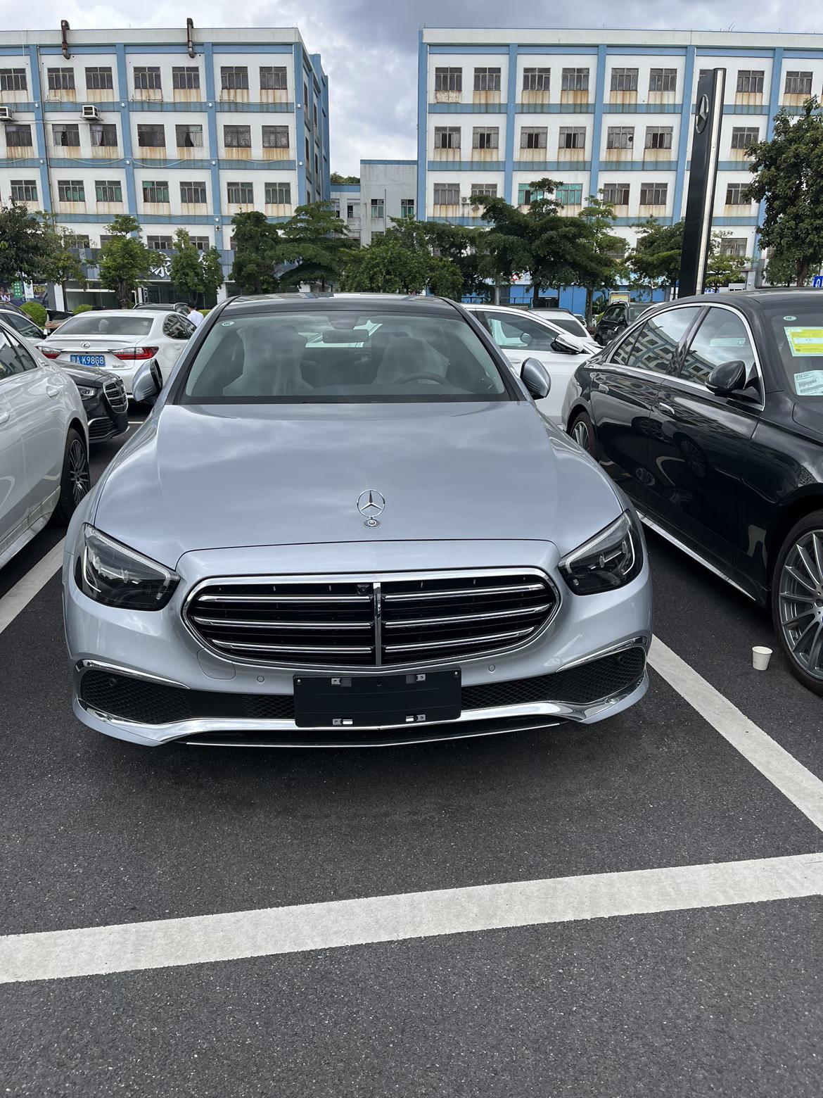 奔驰e300时尚版下周三提车