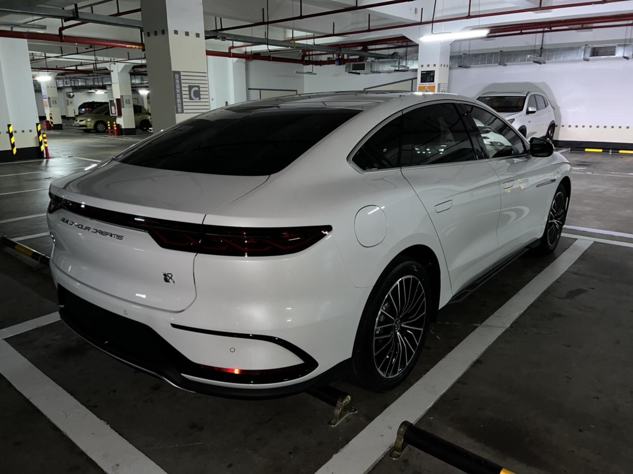 比亚迪汉dmi提车半个月感受