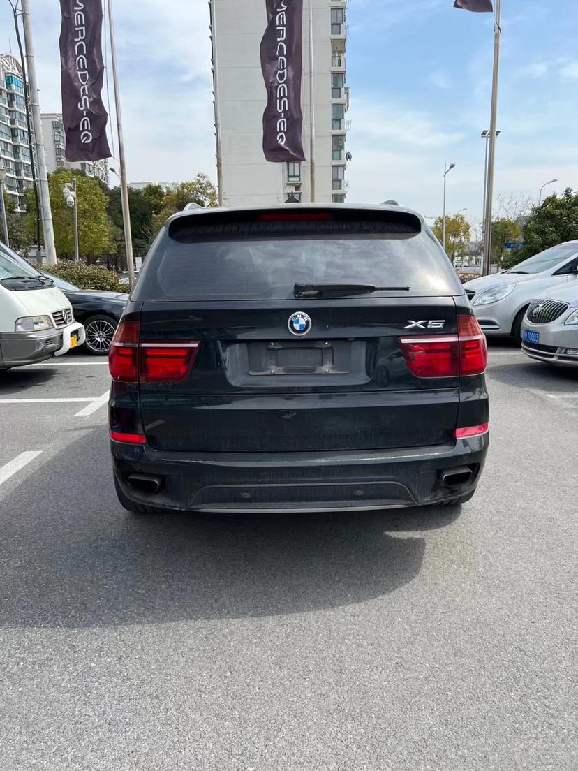 批发12年宝马x5,4.4t自动全景天窗,带台显,配置牛逼