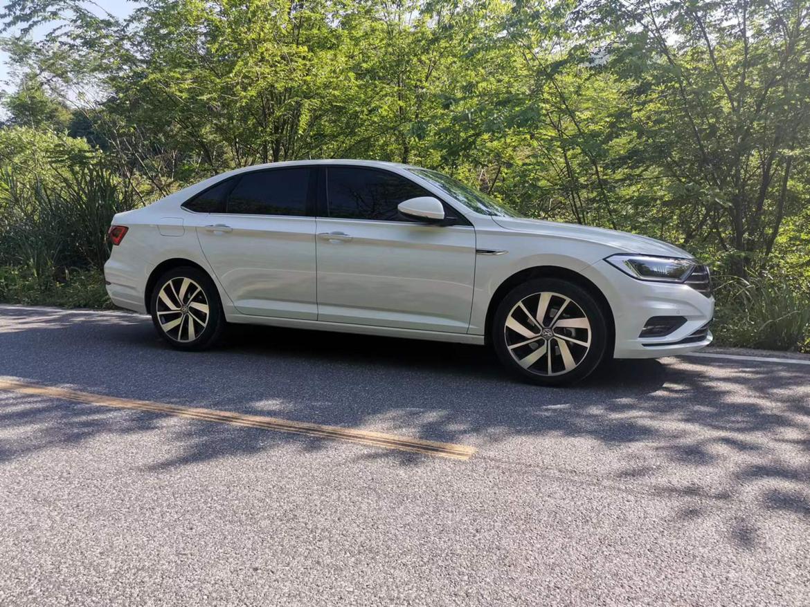 今年一月份提的大众速腾卓越版,上路16.5万 用车半年了谈谈