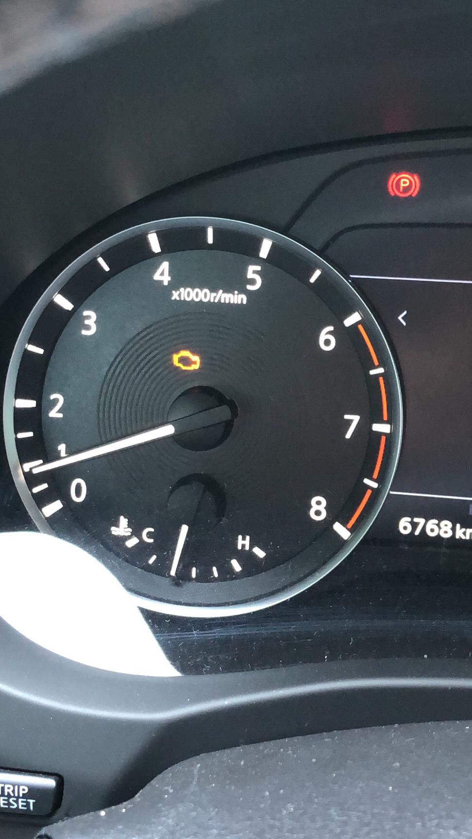 发动机故障灯情况